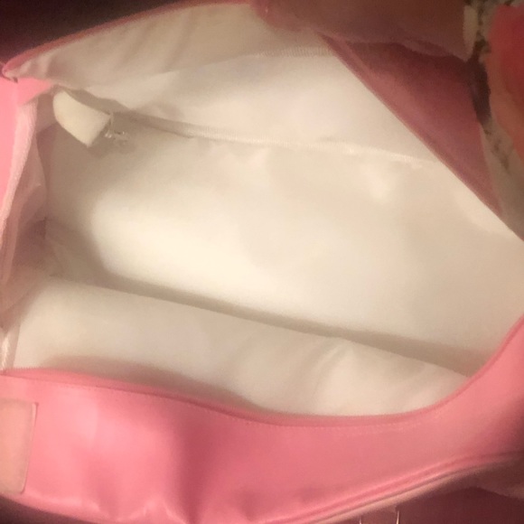 Authentic Barbie Small Dog Purse.Paris Hilton Inspired. Easy to Clean. - Picture 15 of 16